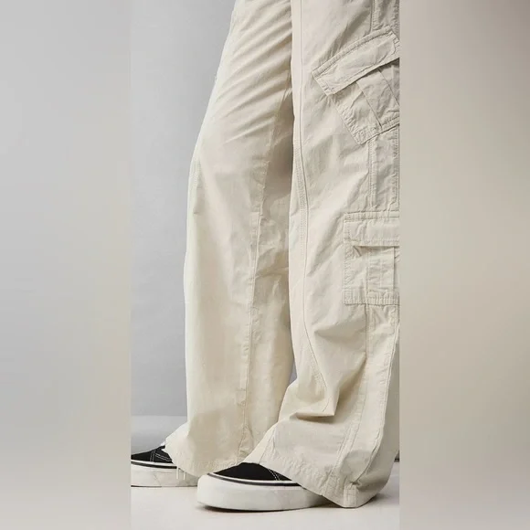 BDG Y2K Low-Rise Cargo Pants - Picture 2 of 7